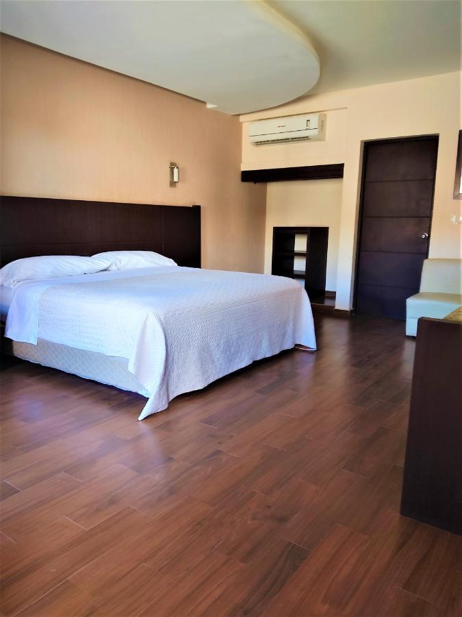 Hotel Oasis Heroica Caborca Exterior photo